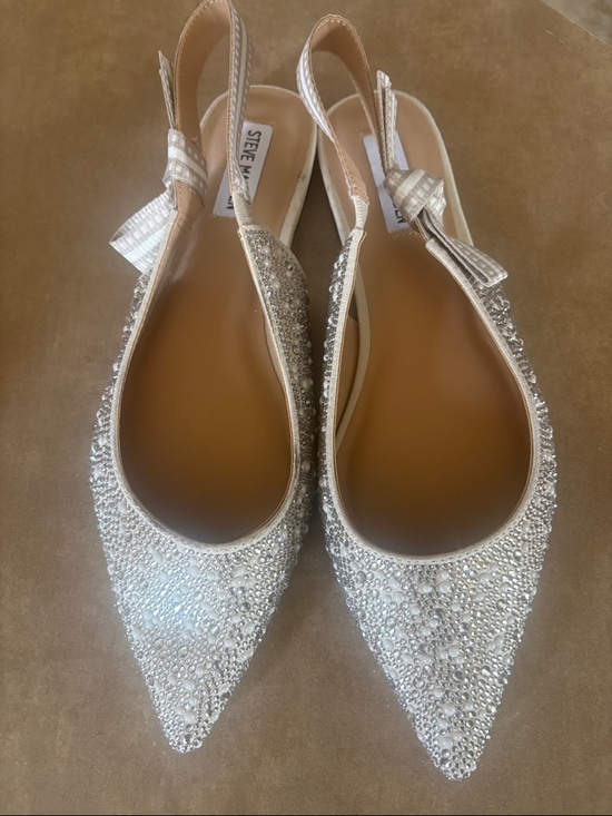 Steve Madden Shoes - Steve Madden Silver Crystal Embellished Pointed Slingback Flats